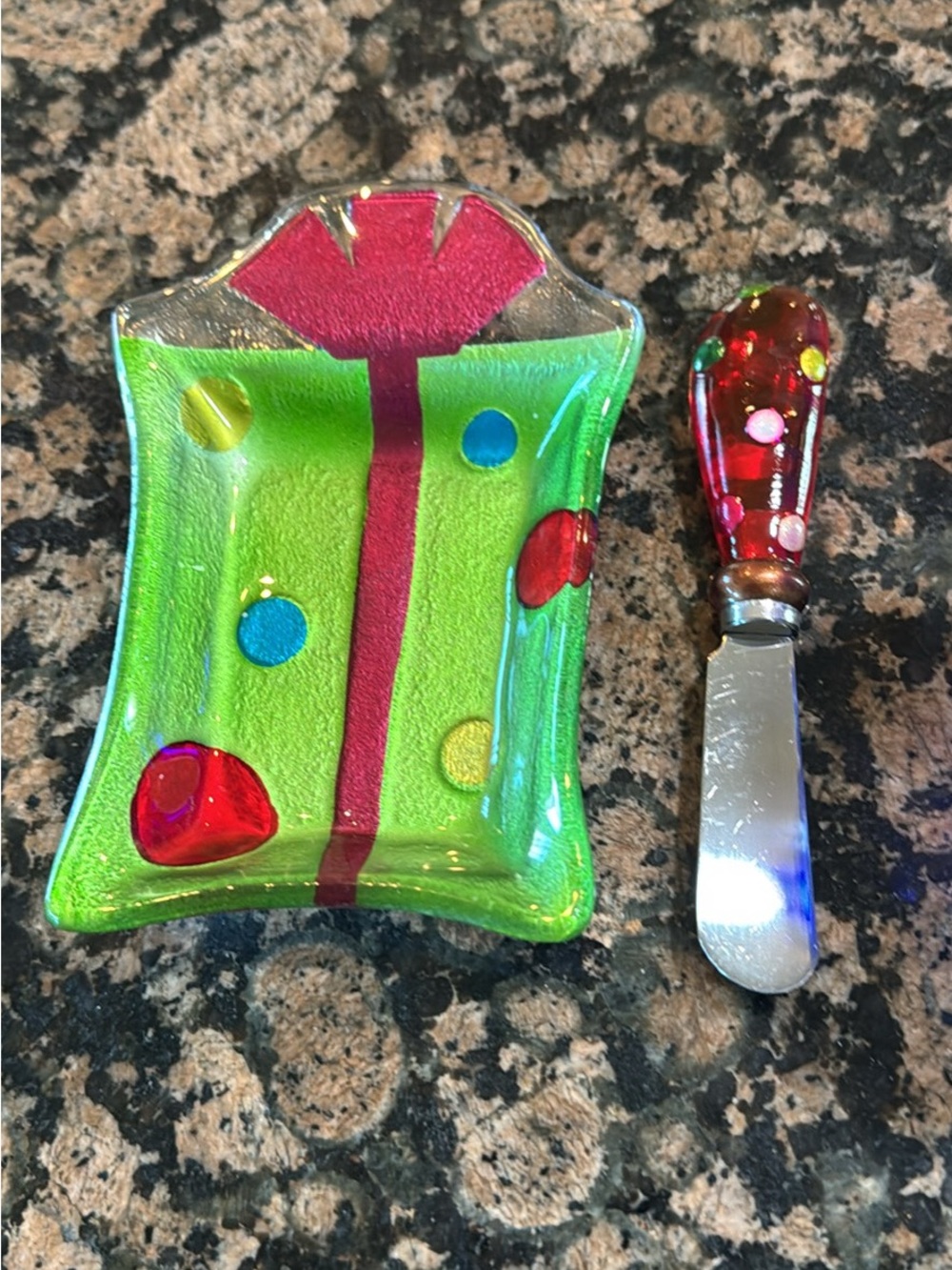 GLASS FUSION by DEMDACO Christmas square dish with spreader knife